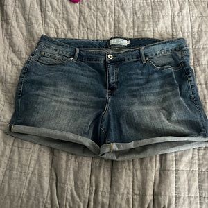 Torrid Size 22 Denim Shorts